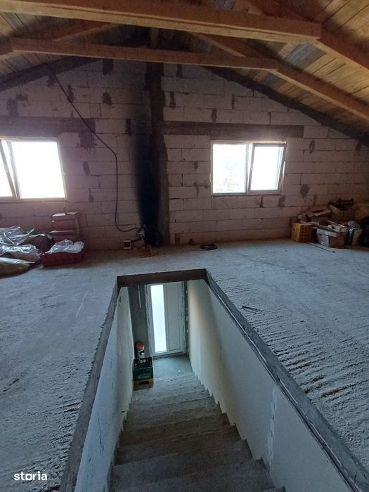 De vanzare spatiu commercial in Gheraiesti, suprafata 280 mp P+E