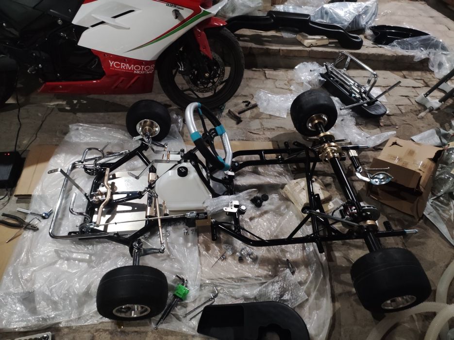 Картинг спортивный, шасси, колеса, без двигателя