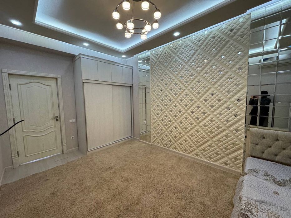 Паркентский 4/3/8 с ремонтом 100м2