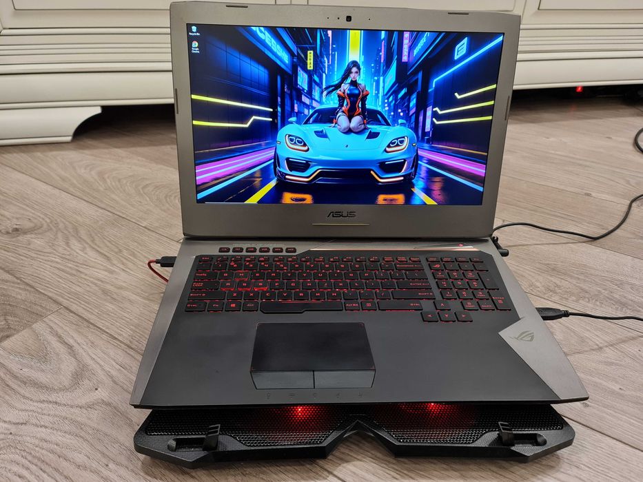 laptop gaming Asus Rog 17", intel core i7 + mouse + tastatura + cooler
