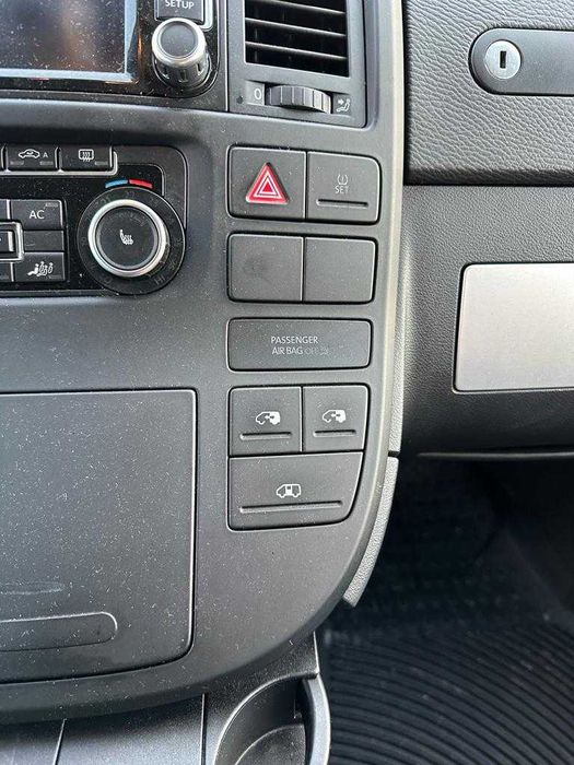 VW Multivan T5.1 DSG 4Motion 2011