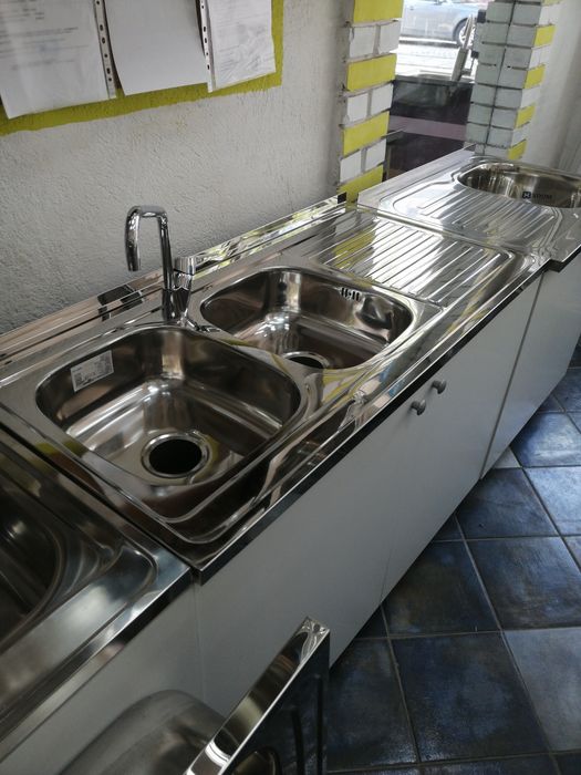 Нов кухненски шкаф с мивка бордова 80/50 за кухня