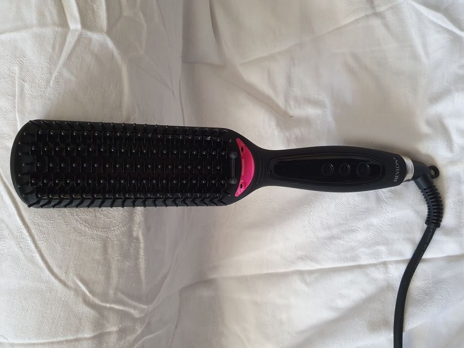 Електрическа четка за коса REVLON Pro Collection RVST2168E