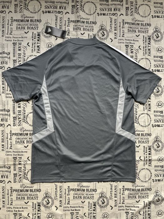 Adidas Benfika original тениска.Нова.M