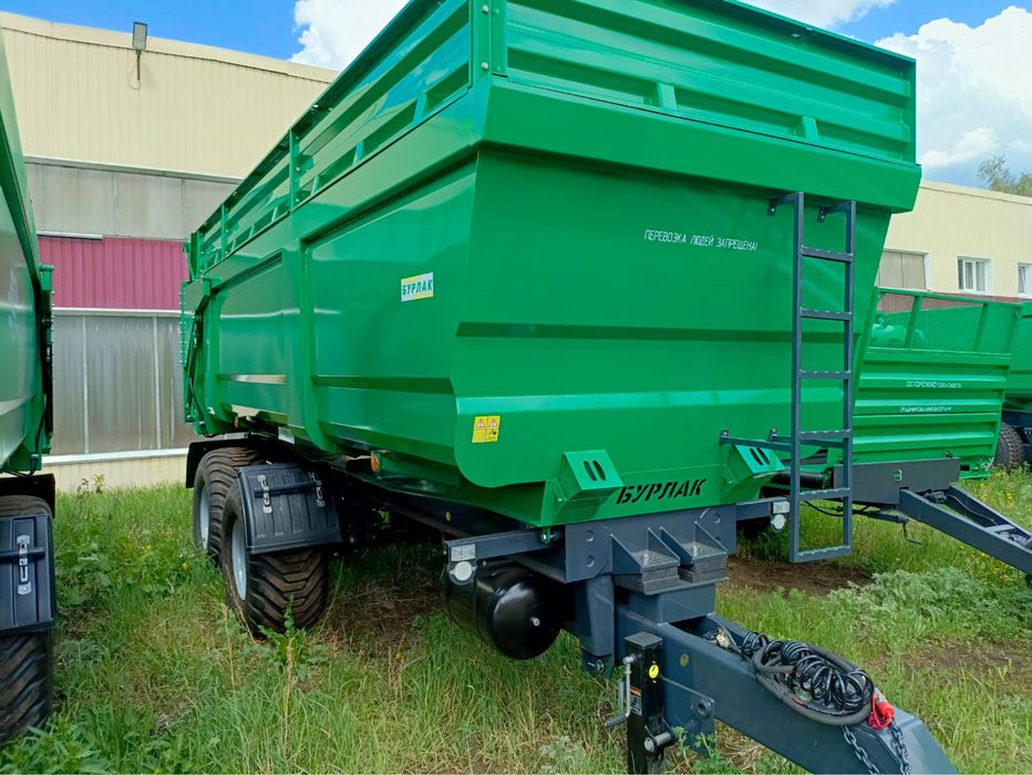 В наличии прицепы и полуприцепы