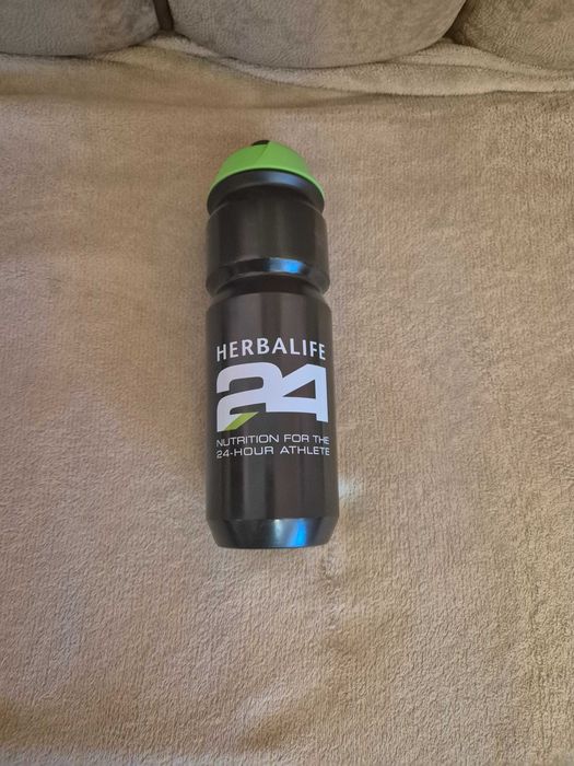 Vand Bidonase Apa Pt Sport Super Oferta.