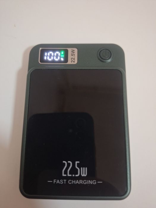 Baterie externă 1000 mAh...