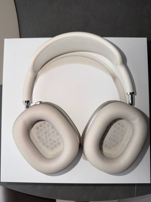 AirPods Max Starlight (USB-C) - în garanție