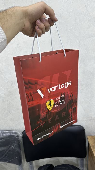 Karton paket Podarochniy paket  sovg'a paket Brand paket A4