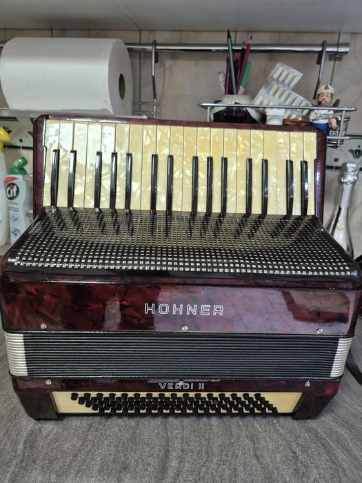 Acordeon Hohner verdi ll in sata Bandon 8/80