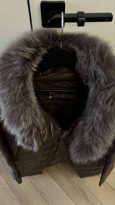 Продаю пуховик Herno оригинал
