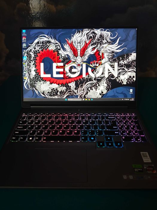 Игровой ноутбук - Lenovo Legion Slim 5
