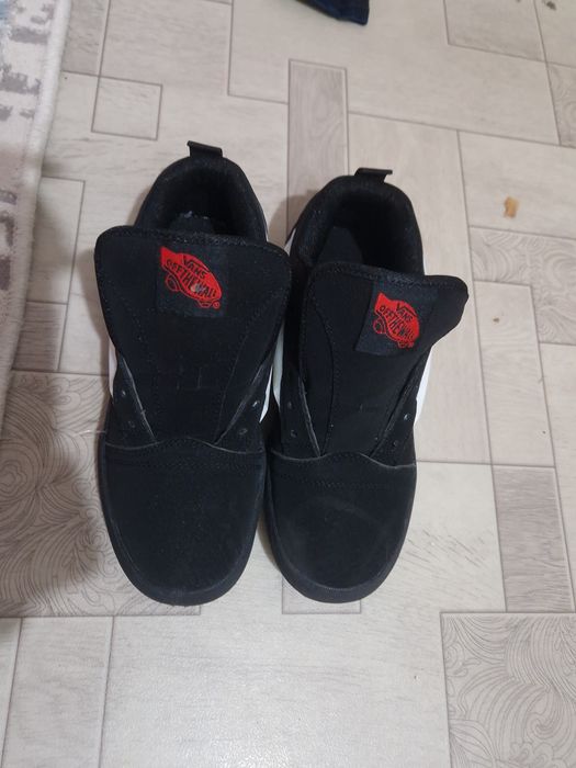 Кросовки vans    .