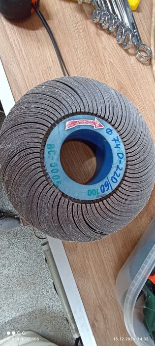 Ламелни шкурки за шлайфане и заточване.