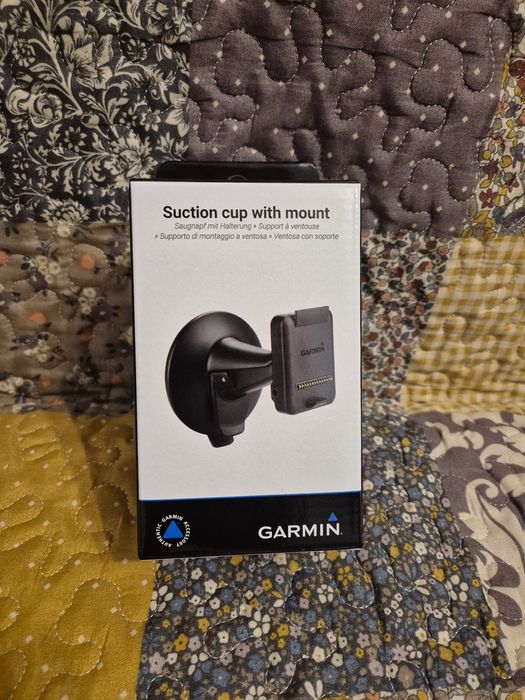 Suport auto cu incarcare Garmin