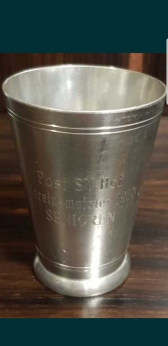 Pokal din staniu nobil