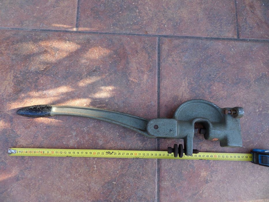 Presa decupat garnituri,capsat,preducea,interscimbabile ,pielarie