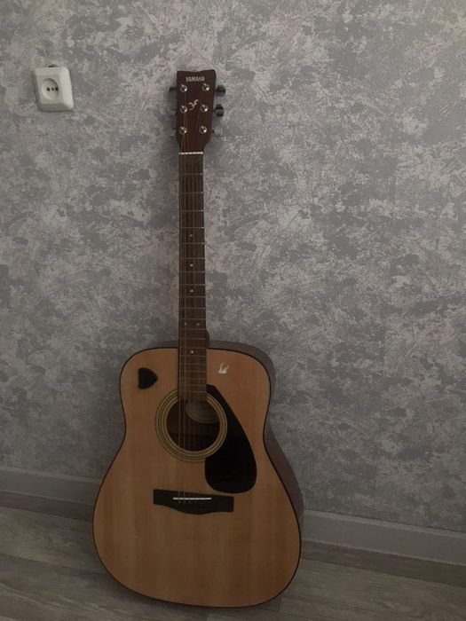 Гитара Yamaha F310