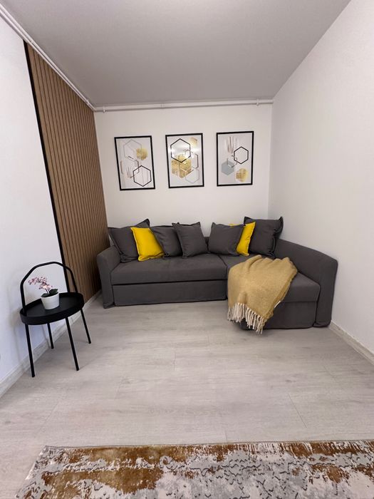 Vand GARSONIERA mobilata si utilata premium / centrala / Hils Brauner