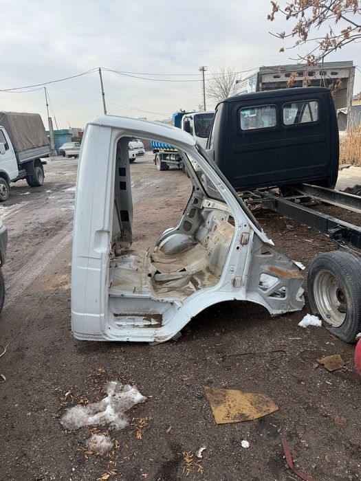 Gazel kabina sotiladi