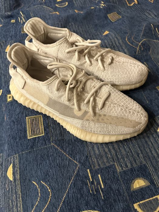 Yeezy uri albe 43 1/3 originale
