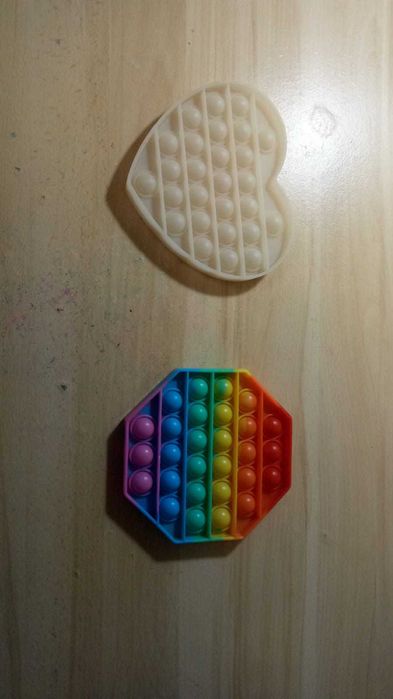 Продам игрушки поп-ит, поп-туб