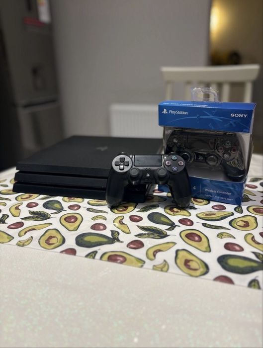 PlayStation 4 Pro (PS4 PRO) 1TB Памяти, (прошитая)
