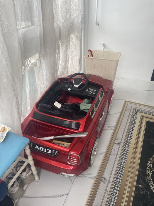 Продам электромобиль