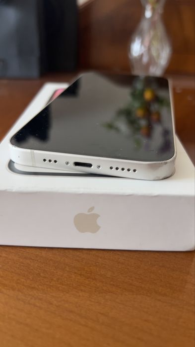 срочно продам iphone 14 на 128 гб