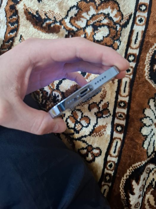 Iphone 13 pro 128гб почти в идеале