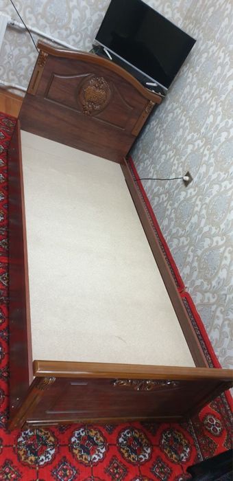 Односпальная Кровать