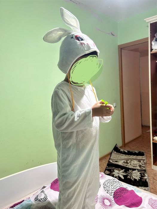 Продам костюм кролика