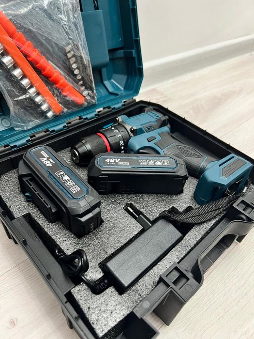 Шуруповёрт фирмы Bosch
