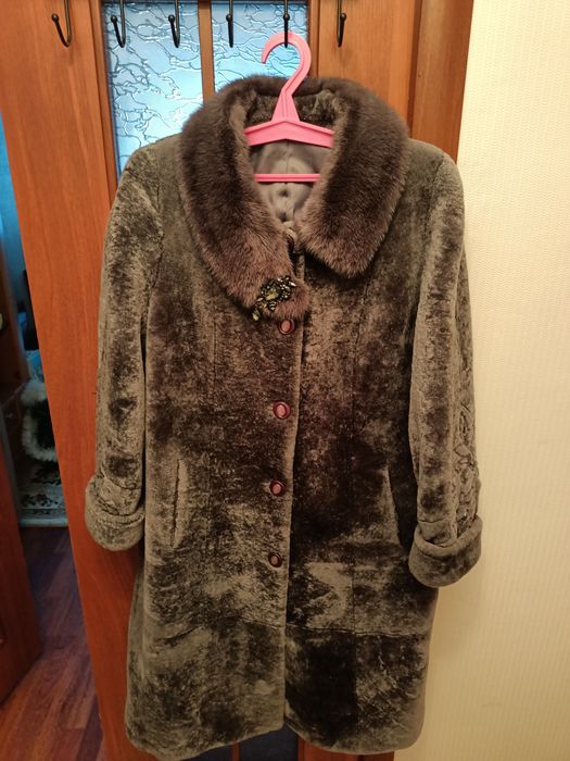 ..Шуба мутон=пепельная..