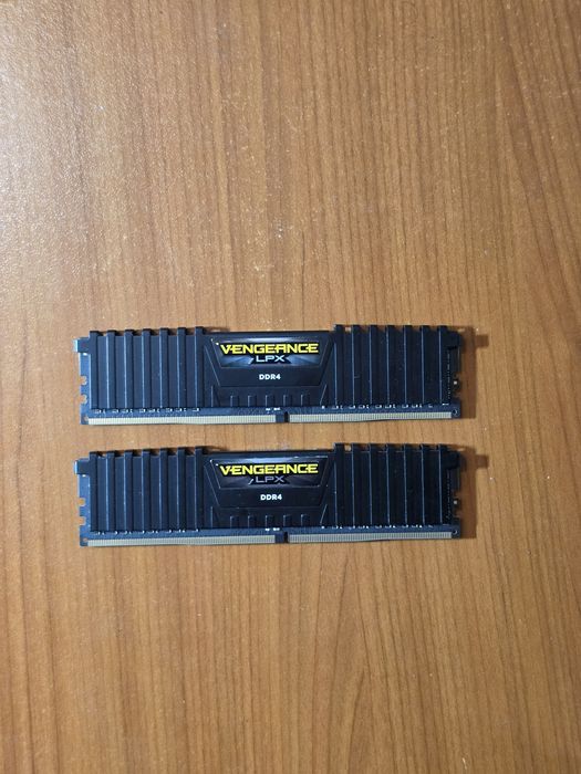 Ram 16 GB [2x 8gb] ddr4 3200mhz.
