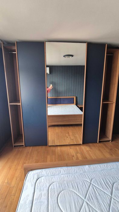 Cпален комплект, италиан. произ. в много добро състояние-масивно дърво