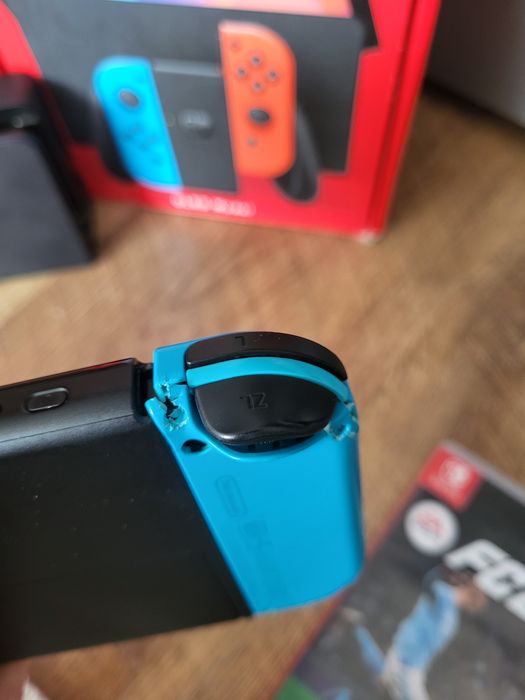 Nintendo Switch oled продам