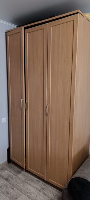 Шкаф в хорошем состоянии