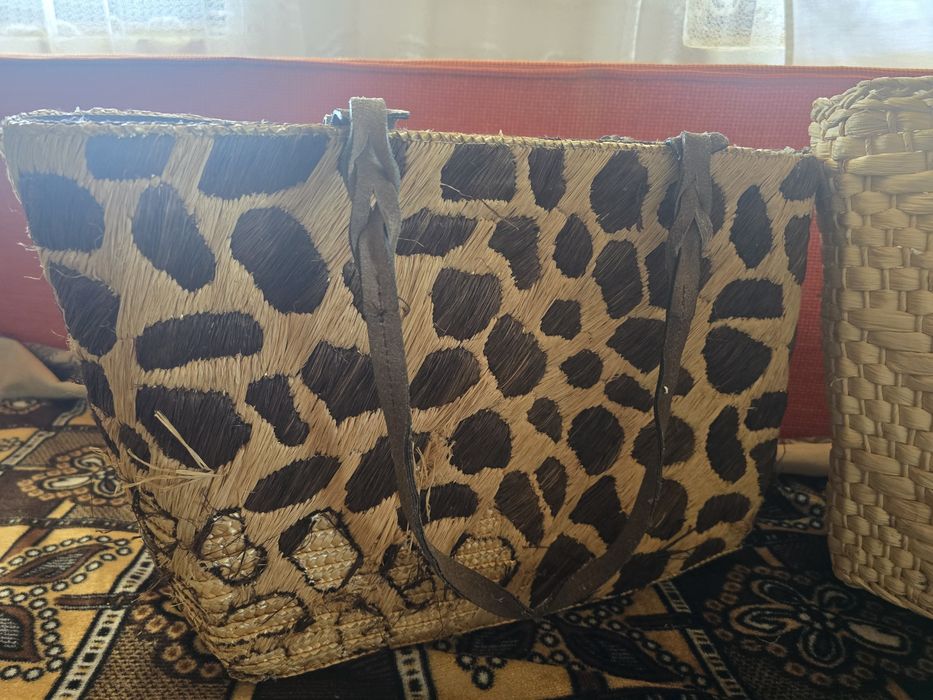 Vând 2 genți/coșuri pentru plajă/picnic