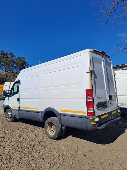 Dezmembrez Iveco 3.0 euro 5 an 2012