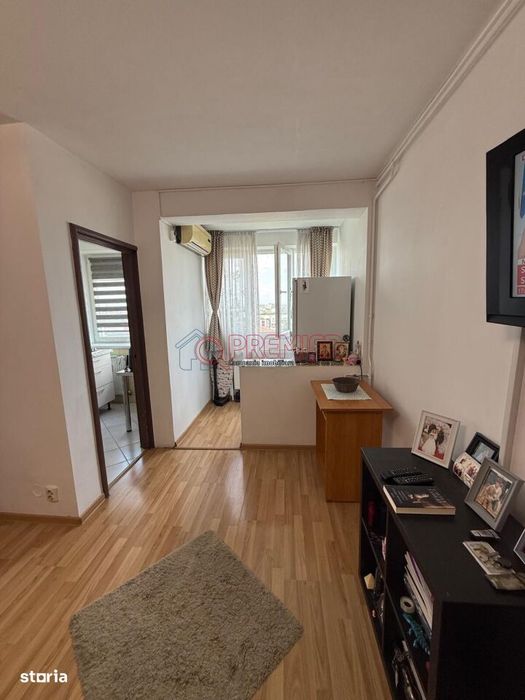 Garsoniera renovata - Obregia - Turnu Magurele - Bloc anvelopat
