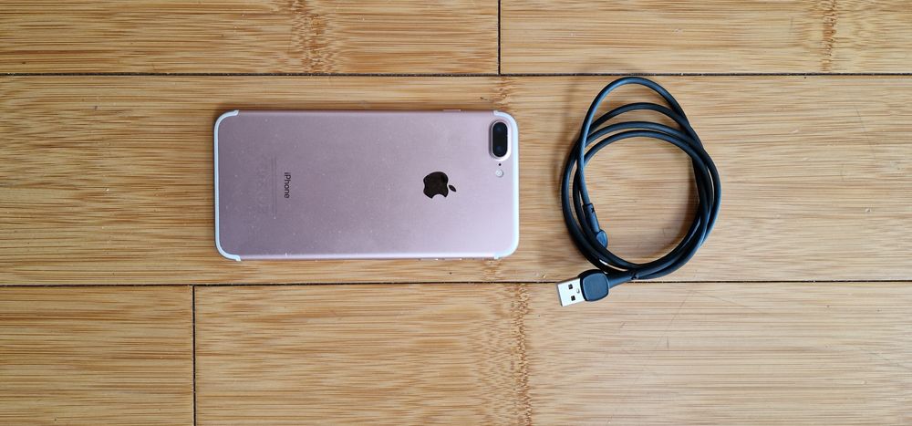 Iphone 7 plus display fisurat