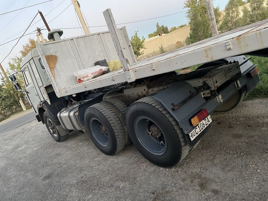 Kamaz tigach sotiladi