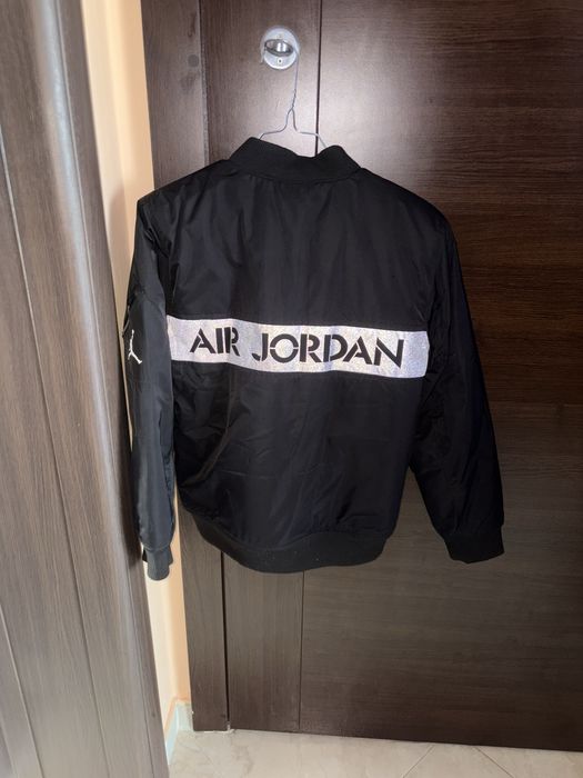Уникално яке на Air Jordan