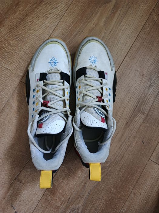 Баскетбольные кроссовки Li-Ning all City 13 размер: US-9.5.  мм- 270
