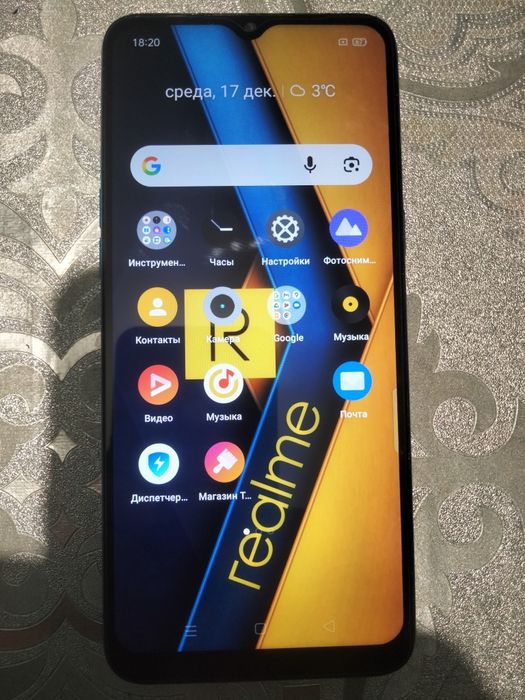 Реалме С3 ,Редми 7,32 гигабайт