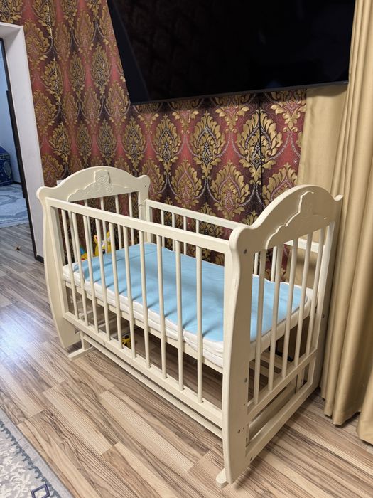 Продам манеж детский