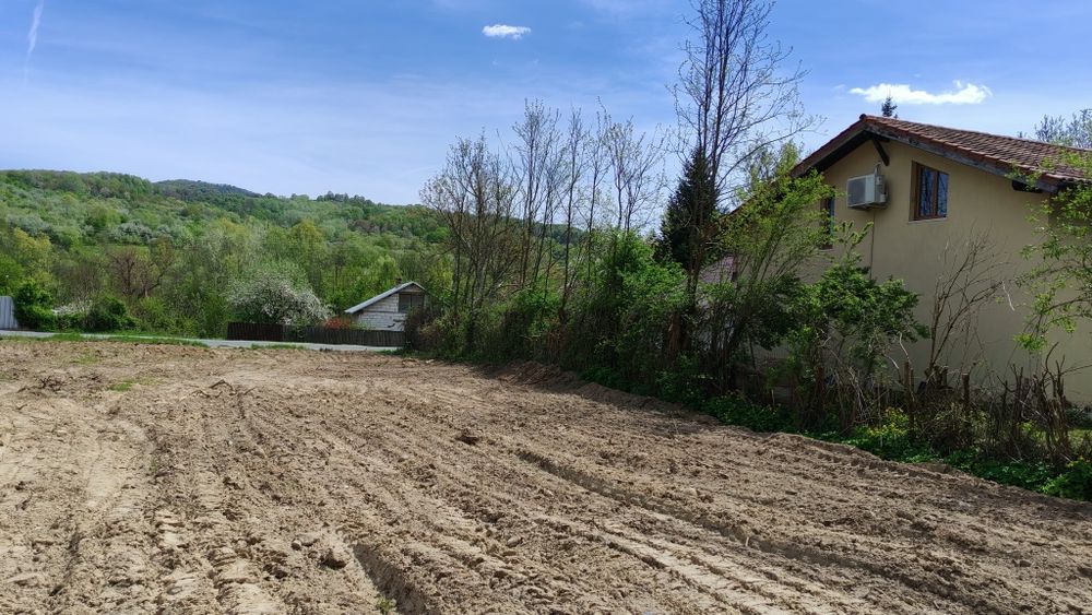 Teren intravilan