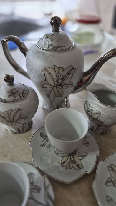 Чайный сервиз, на 6 персон