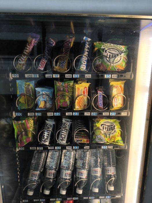 Снековый аппарат вендинговый аппарат